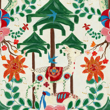 A Woodland Tale - Carta da Parati MINDTHEGAP | Transylvanian Rhapsody