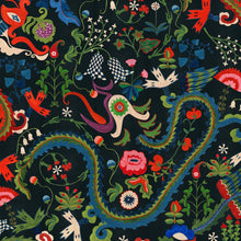 Dragon Flower - Carta da Parati MINDTHEGAP | Transylvanian Rhapsody