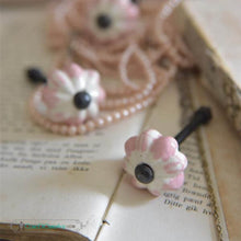 Knob - Ceramic - White/Rose D.3 cm