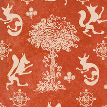 The Silly Fox - Carta da Parati MINDTHEGAP | Transylvanian Rhapsody