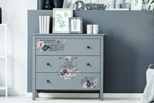Decor Transfers® - in the meadows - misura 21,6 x 28 cm.